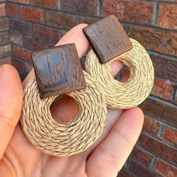 Boho Raffia Rattan Drop Earrings - Picture 3 of 5